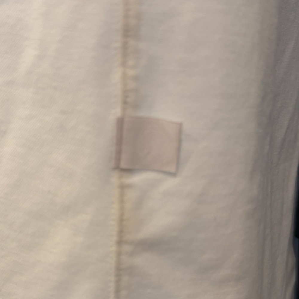 Lululemon White Button-Front Shirt β Men's L Luxeβ Athleisure - Picture 4 of 6